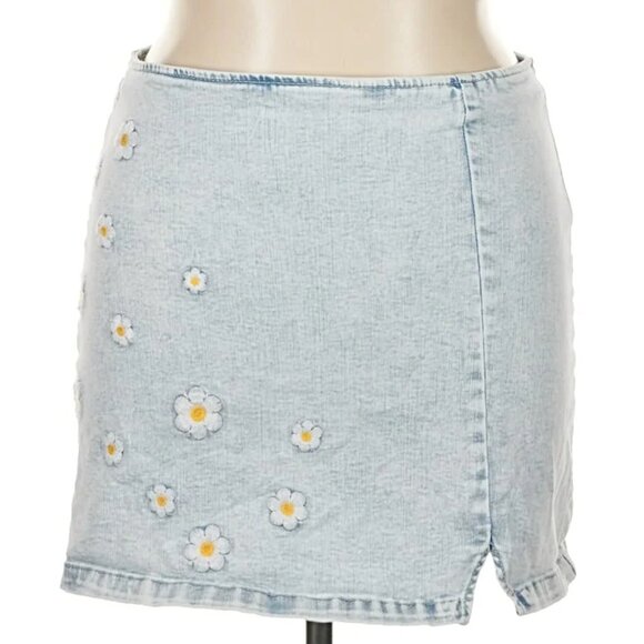 Wild Fable Light Blue Denim Skirt - Picture 1 of 5